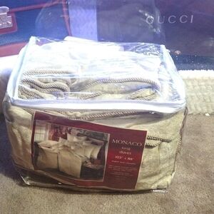 𝅺monaco King duvet super soft Chenille 103" x 88" new